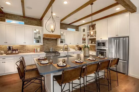 Kitchen - 2012 Grey Birch Pl, Aledo, TX 76008 photo 2 of 3