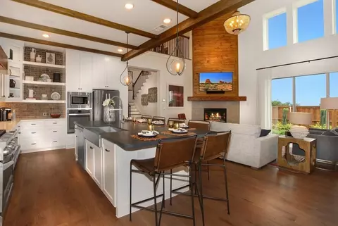 Kitchen - 2012 Grey Birch Pl, Aledo, TX 76008 photo 3 of 3
