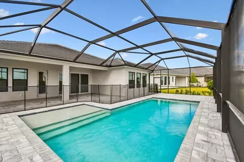 Exterior - 18172 Foxtail Loop, Venice, FL 34293 photo 3 of 6