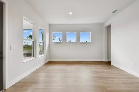 Living - 18172 Foxtail Loop, Venice, FL 34293 photo 3 of 4