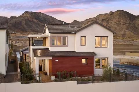 920 Golden Summit Ave, Las Vegas, NV 89138