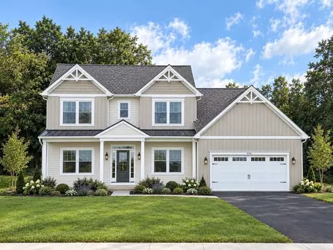 422 Greenwood Dr, Oxford, PA 19363