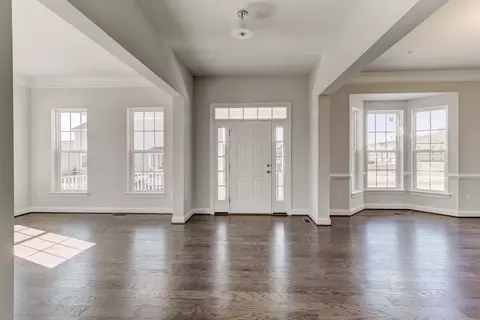 Living - 7211 Brooklyn Bridge Rd, Laurel, MD 20707 photo 1 of 5