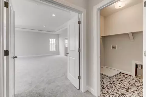 Entry Way - 7211 Brooklyn Bridge Rd, Laurel, MD 20707 photo 4 of 4