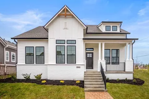 1245 Chatham Hills Blvd, Westfield, IN 46074