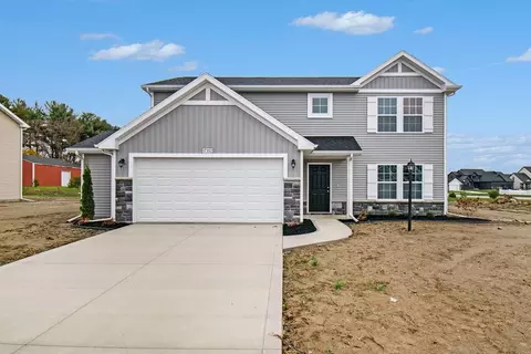 7068 Pileated Dr, Caledonia, MI 49316
