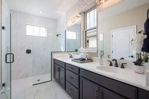 Bath - 3177 Greenview Ln, Saint Cloud, FL 34773 photo 1 of 4