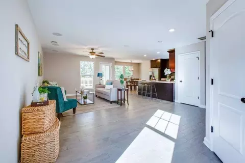 Entry Way - Undisclosed, Chesapeake, VA 23322 photo 2 of 3