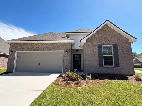 2731 Louis Cir, Crestview, FL 32536