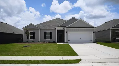 549 Rimel Farms Pkwy, Warrior, AL 35180