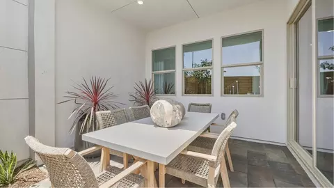 1388 Hummingbird Pl, Montebello, CA 90640 photo 16