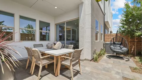 1388 Hummingbird Pl, Montebello, CA 90640 photo 15