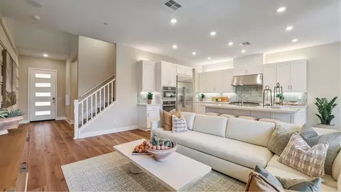 1388 Hummingbird Pl, Montebello, CA 90640 photo 7