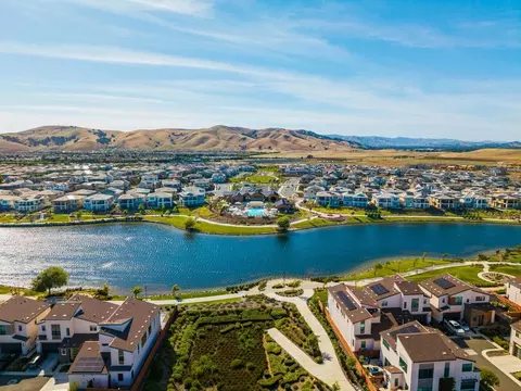 View/Area - 2645 Briones Dr, Fairfield, CA 94533 photo 1 of 6
