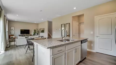 Kitchen - 2222 Hackberry St, Springfield, OH 45505 photo 5 of 11
