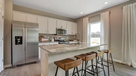 Kitchen - 2222 Hackberry St, Springfield, OH 45505 photo 2 of 11