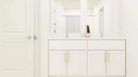 Bath - 7352 Rainbow Bay Pl, Parrish, FL 34219 photo 1 of 3