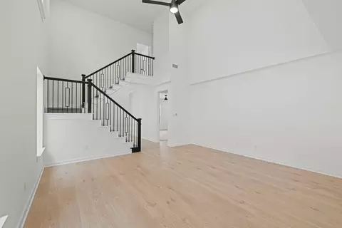Living - 2437 Trailrunner Dr, Celina, TX 75009 photo 4 of 8