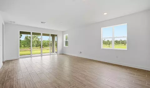 Living - 14518 Banks Ct, Parrish, FL 34219 photo 2 of 7