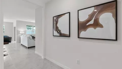 Entry Way - 5515 Taverna Loop, Winter Haven, FL 33884 photo 7 of 9
