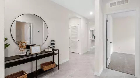 Entry Way - 5515 Taverna Loop, Winter Haven, FL 33884 photo 2 of 9