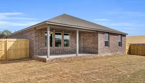 Other - 2 E Fredonia St, Mayflower, AR 72106 photo 4 of 6