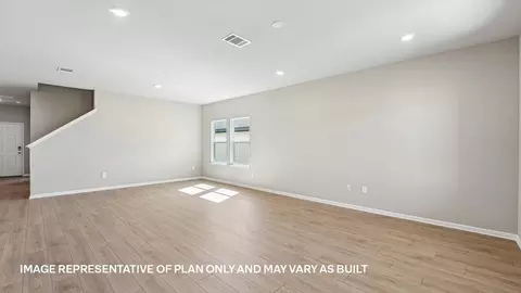 Living - 13405 Eppright Trce, Manor, TX 78653 photo 2 of 4