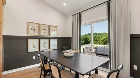 Dining - 2912 Huntington Dr, Troy, OH 45373 photo 2 of 4