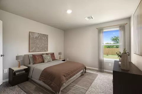 Bedroom - 709 Ashleigh Dr, Tuttle, OK 73089 photo 1 of 1