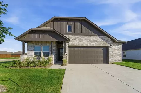 209 Charismatic Rd, Waxahachie, TX 75165