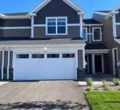 4022 Hayward Ave N, Oakdale, MN 55128