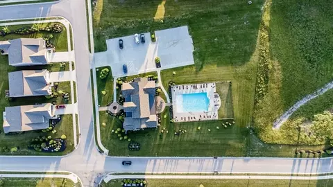 View/Area - 3801 Circollo Dr, Covington, KY 41017 photo 2 of 4