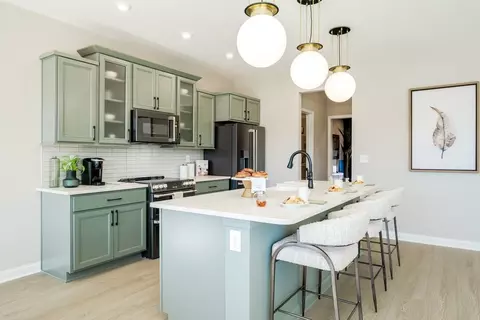 Kitchen - 3801 Circollo Dr, Covington, KY 41017 photo 3 of 9