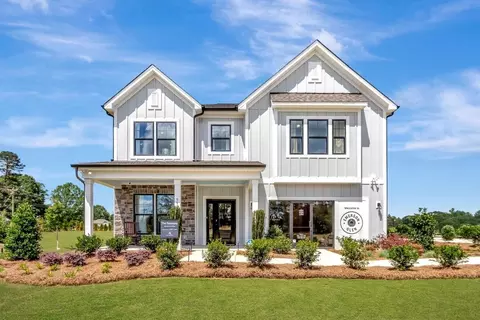 Exterior - 2800 Pinecliff Dr, Concord, NC 28027 photo 1 of 9