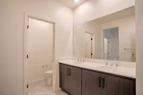 Entry Way - 6762 Quantum Loop, San Jose, CA 95119 photo 6 of 14