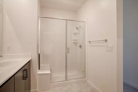 Bath - 6762 Quantum Loop, San Jose, CA 95119 photo 2 of 21
