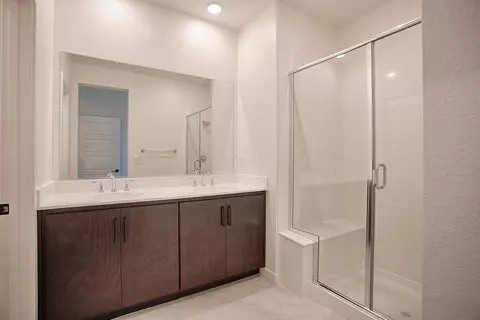 Bath - 6762 Quantum Loop, San Jose, CA 95119 photo 3 of 21