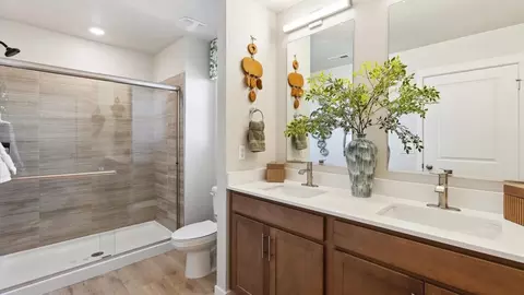 Bath - 22382 E 7th Pl, Aurora, CO 80018 photo 1 of 2