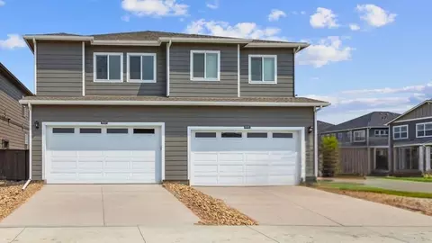 Exterior - 22382 E 7th Pl, Aurora, CO 80018 photo 2 of 3