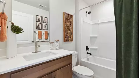 Bath - 22382 E 7th Pl, Aurora, CO 80018 photo 2 of 2