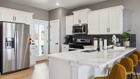 Kitchen - 22382 E 7th Pl, Aurora, CO 80018 photo 4 of 4
