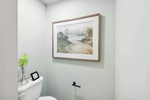 Bath - 326 Clement Loop, Salisbury, MD 21804 photo 3 of 5