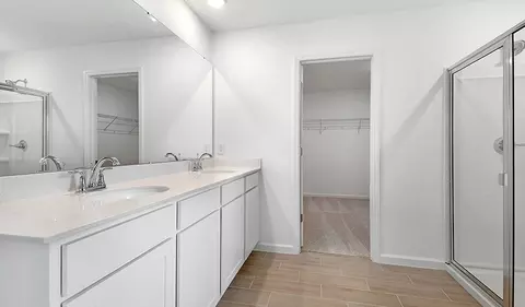 Bath - 5331 Mickey Ave, Winter Haven, FL 33884 photo 4 of 5