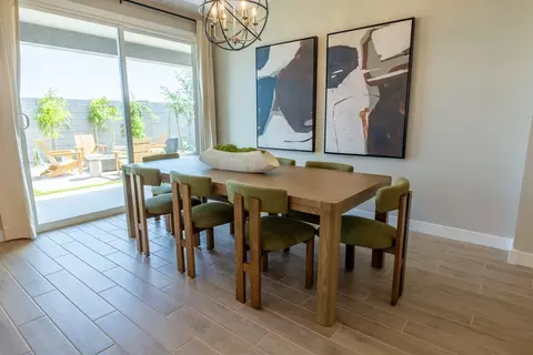 Dining - 494 W Rock Needle Trl, Apache Junction, AZ 85120 photo 2 of 3
