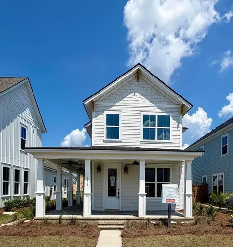 776 Blueway Ave, Summerville, SC 29486