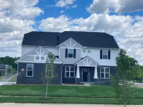 26591 Triple Crown Dr, South Lyon, MI 48178