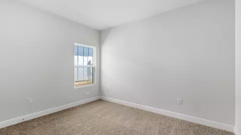 Bedroom - 8079 Fox Hunt Dr, Milton, FL 32583 photo 8 of 20