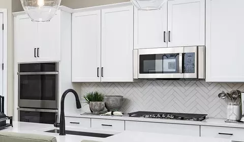 Kitchen - 8715 E Wil Licorice Cir, Vail, AZ 85641 photo 4 of 4