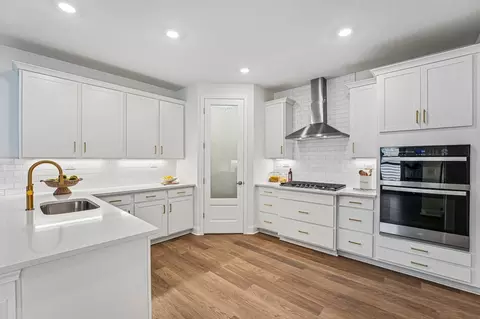 Kitchen - 43 Wineberry Ln, Saint Augustine, FL 32092 photo 6 of 8