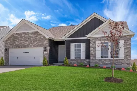 305 Kreder Ridge Cir, Saint Charles, MO 63304